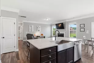 409 Glenwyck Ct, Fuquay-Varina, NC 27526 - Photo 3