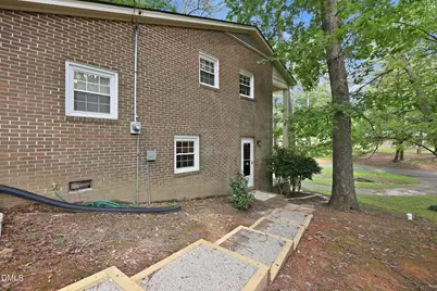 2121 N Shoreline Drive, Sanford, NC 27330 - Photo 17