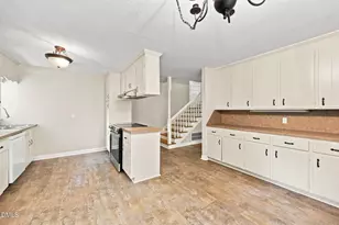 2121 N Shoreline Dr, Sanford, NC 27330 - Photo 9