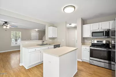 414 Lodestone Drive, Durham, NC 27703 - Photo 7