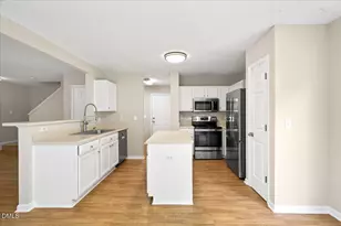 414 Lodestone Dr, Durham, NC 27703 - Photo 5
