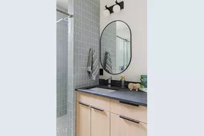 426 E Hammond Street, Durham, NC 27704 - Photo 25