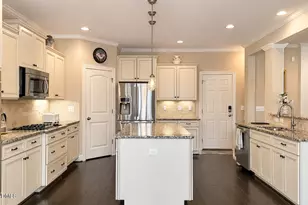 2631 Brighton Bluff Dr, Apex, NC 27539 - Photo 15