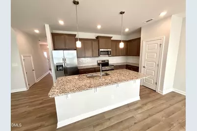 33 Pansy Park, Clayton, NC 27520 - Photo 5