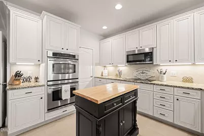 11571 Auldbury Way, Raleigh, NC 27617 - Photo 45