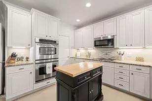 11571 Auldbury Way, Raleigh, NC 27617 - Photo 45