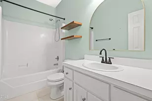 3913 Gloucester Dr W, Wilson, NC 27893 - Photo 27