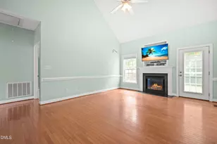 3913 Gloucester Dr W, Wilson, NC 27893 - Photo 19