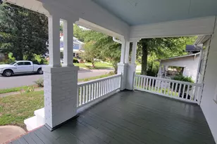 411 W Chisholm St, Sanford, NC 27330 - Photo 7