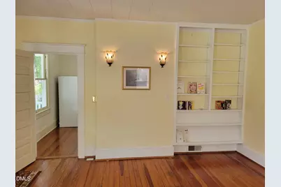 411 W Chisholm Street, Sanford, NC 27330 - Photo 15