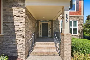 805 Greystone Crest Way, Cary, NC 27519 - Photo 5