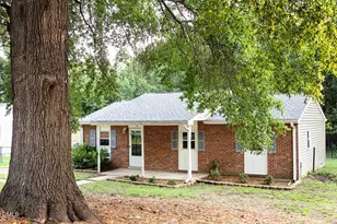 9 Plummer Pl, Durham, NC 27703 - Photo 25