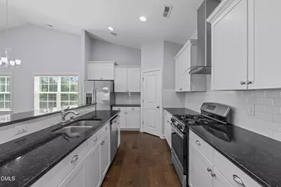 121 Cahors Trail, Holly Springs, NC 27540 - Photo 11