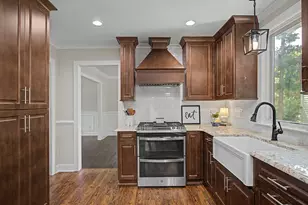 1001 Lantern Light Ct, Apex, NC 27502 - Photo 9