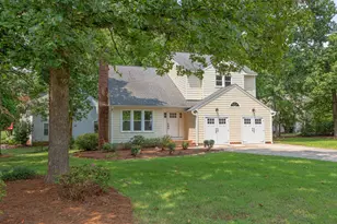 1001 Lantern Light Ct, Apex, NC 27502 - Photo 1