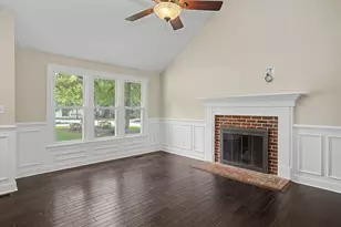 1001 Lantern Light Ct, Apex, NC 27502 - Photo 5