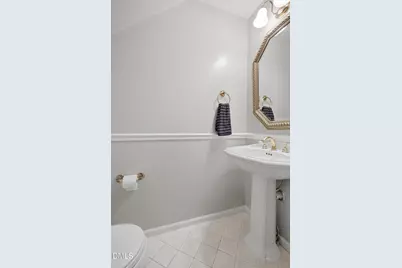 110 Planetree Lane, Cary, NC 27511 - Photo 3