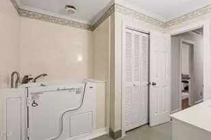 8804 N View Ct, Raleigh, NC 27613 - Photo 31