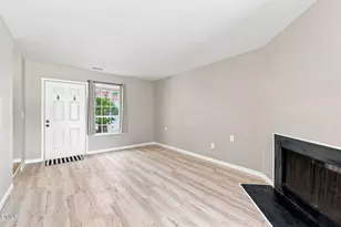 118 Friar Ln, Carrboro, NC 27510 - Photo 5