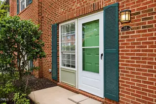 118 Friar Ln, Carrboro, NC 27510 - Photo 1