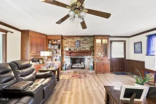 105 Jones Dr, Dunn, NC 28334 - Photo 5