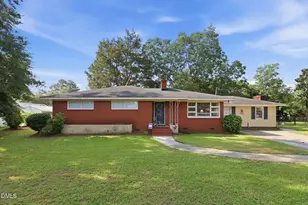 105 Jones Dr, Dunn, NC 28334 - Photo 1