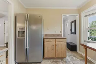 5435 Pine Top Cir, Raleigh, NC 27612 - Photo 5