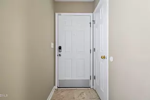 2045 Persimmon Ridge Dr, Raleigh, NC 27604 - Photo 5