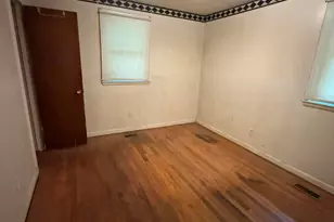 857 Newcombe Rd, Raleigh, NC 27610 - Photo 3