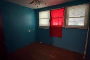 857 Newcombe Rd, Raleigh, NC 27610 - Photo 5