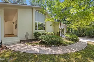 8608 Caswell Ct, Raleigh, NC 27613 - Photo 7
