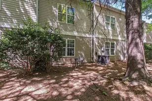 18 Red Ln, Raleigh, NC 27606 - Photo 5