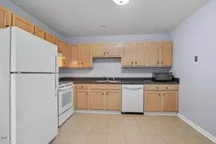 18 Red Ln, Raleigh, NC 27606 - Photo 7