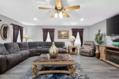 56 Lee Lane, Henderson, NC 27537 - Photo 3
