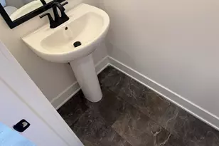 2013 Tharrington Wy, Rocky Mount, NC 27803 - Photo 9