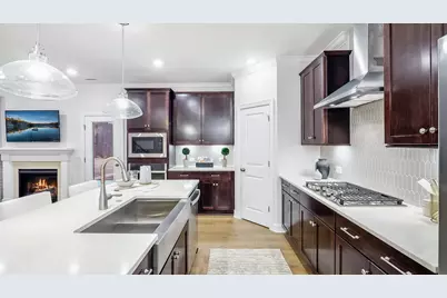 5035 Woodlawn Drive, Durham, NC 27703 - Photo 11