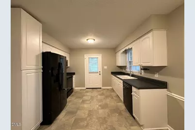 1505 Highland Trail, Cary, NC 27511 - Photo 5