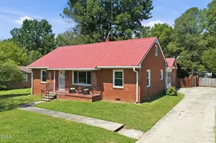 306 Oakgrove Dr, Graham, NC 27253 - Photo 1