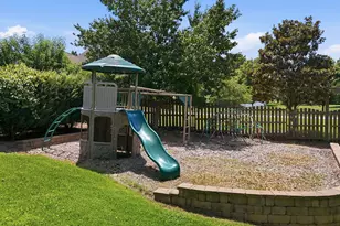 8601 Mangum Hollow Dr, Wake Forest, NC 27587 - Photo 35