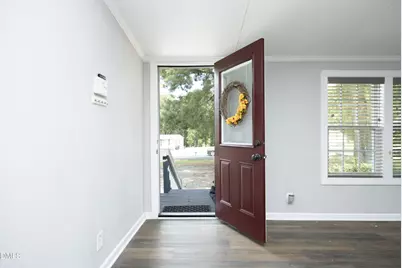 8204 Fieldcrest Lane, Fuquay Varina, NC 27526 - Photo 5