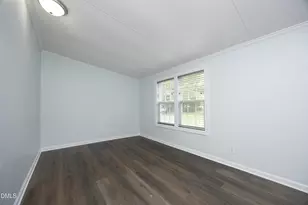 8204 Fieldcrest Ln, Fuquay Varina, NC 27526 - Photo 19