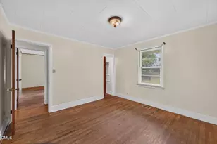 420 Bunn St, Henderson, NC 27536 - Photo 11