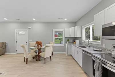 212 Pearl Street, Henderson, NC 27536 - Photo 9