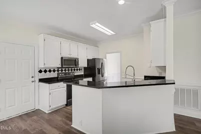 2017 Battlewood Road, Apex, NC 27523 - Photo 5