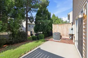 8711 Owl Roost Pl, Raleigh, NC 27617 - Photo 47