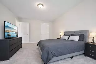 1018 Abbott St, Mebane, NC 27302 - Photo 11