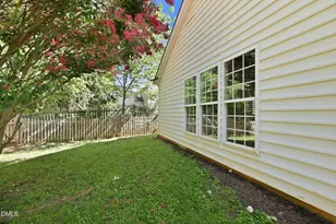 8405 Whisper Ridge Pl, Raleigh, NC 27613 - Photo 37