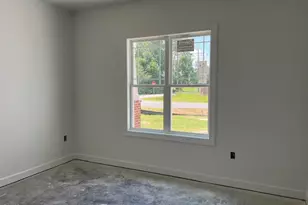 100 Bernie Dr, Selma, NC 27576 - Photo 7