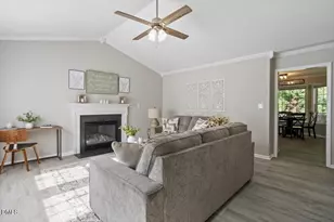 1008 Henchman Ct, Knightdale, NC 27545 - Photo 3