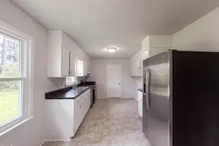 720 Carnegie Dr, Fayetteville, NC 28311 - Photo 5